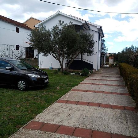 Apartments With A Parking Space Kraj, Pasman - 8213 Tkon Exterior photo
